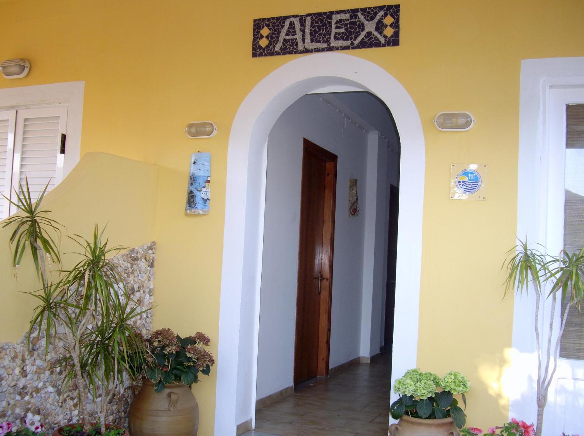 Alex Studios & Apartments Arillas (Corfu) Quarto foto